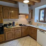 Le De Saury Apartman *