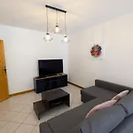 Le De Saury Apartman Lathuile